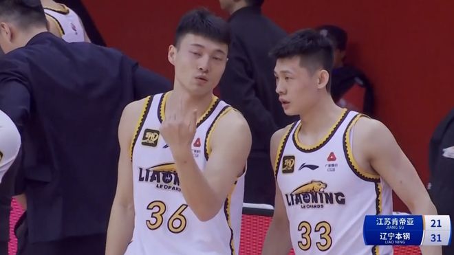 伟也要放着王岚嵚不用名记：不如去北京凯发app网站鸡贼杨鸣！宁愿累坏继(图4)