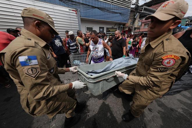 警察围剿121人死亡毒贩无人机扔炸弹头号头目逃脱K8凯发·国际网站巴西最致命反毒行动：2500名(图4)